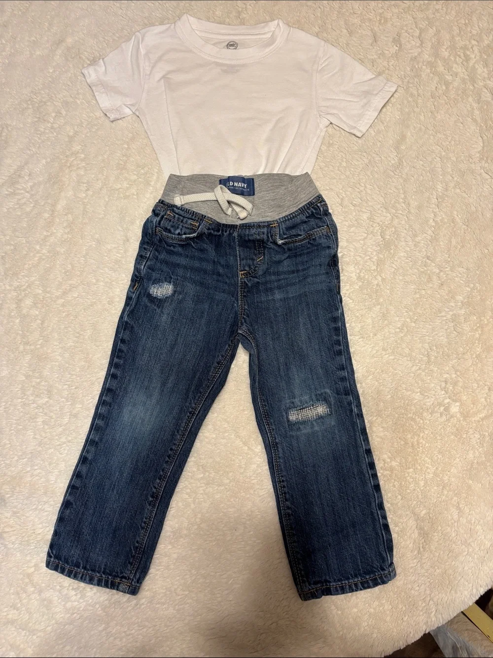 2pc Old Navy Jeans & Plain White Short-Sleeve Kids Tee - Basic Crew Neck 2T